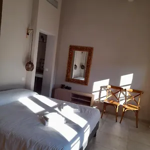 Et Lofts Bistrot Des Alpilles Apartment Saint-Rémy-de-Provence